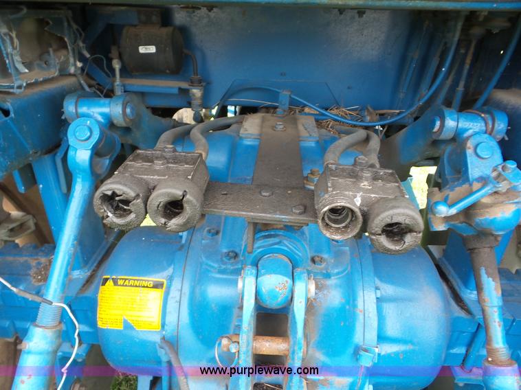 image for item AG9178 Ford 6700 tractor