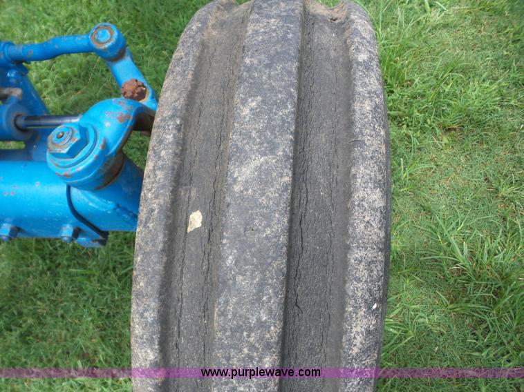 image for item AG9178 Ford 6700 tractor