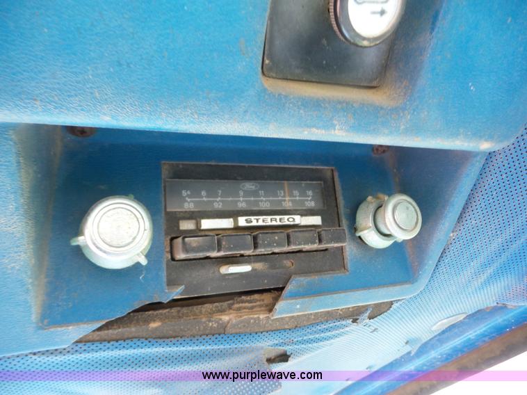 image for item AG9178 Ford 6700 tractor