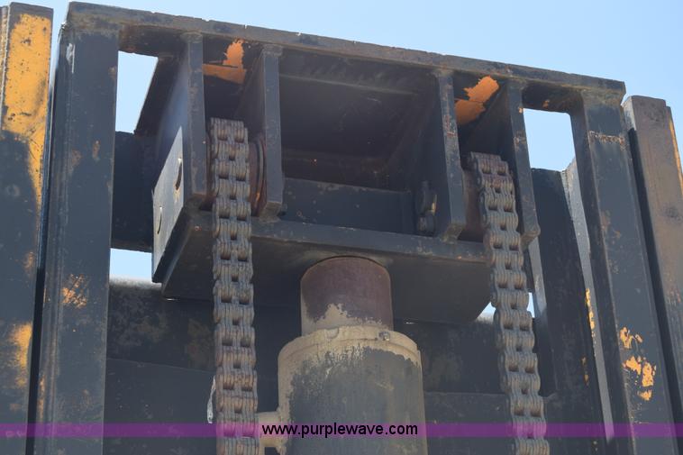 image for item BF9789 Hyster H250A forklift