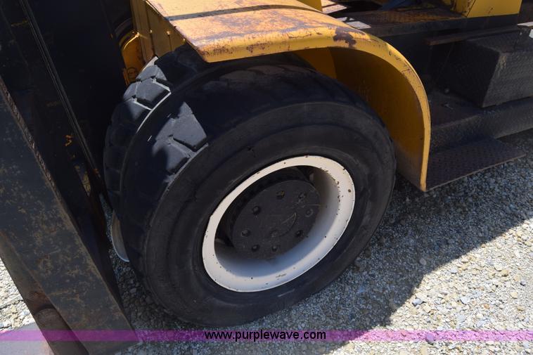 image for item BF9789 Hyster H250A forklift