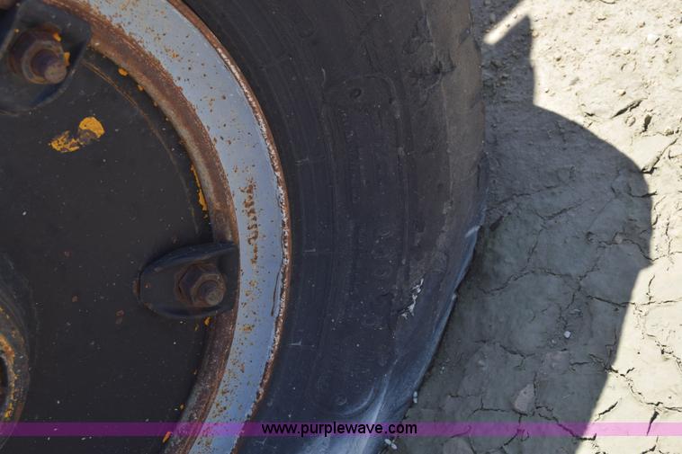 image for item BF9789 Hyster H250A forklift