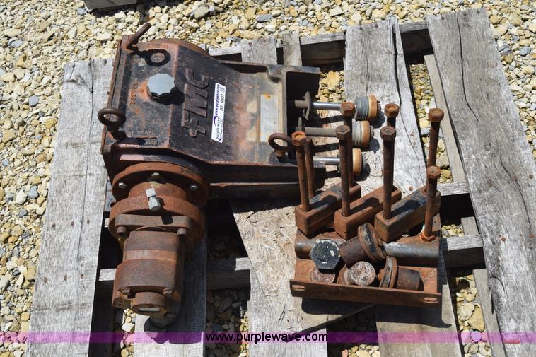 image for item BF9801 (3) FMC bean pumps