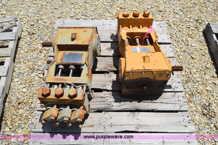 image for item BF9801 (3) FMC bean pumps