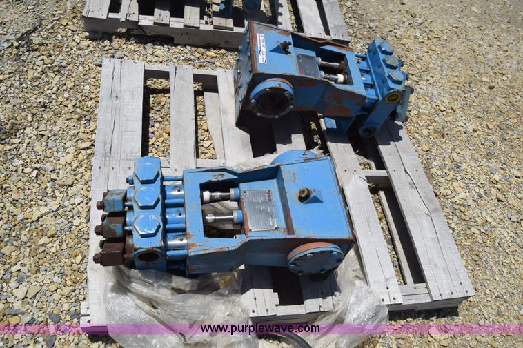 image for item BF9804 (2) FMC bean pumps