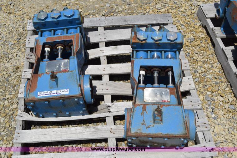 image for item BF9805 (2) FMC bean pumps