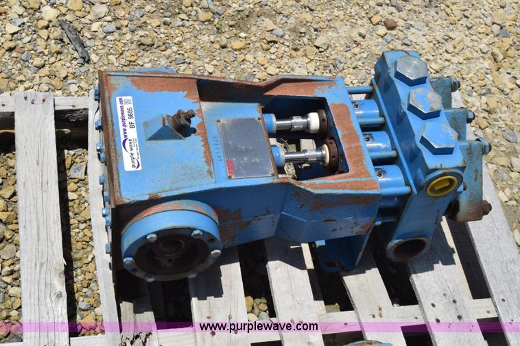 image for item BF9805 (2) FMC bean pumps