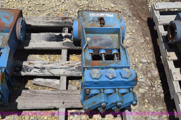 image for item BF9807 (2) FMC bean pumps