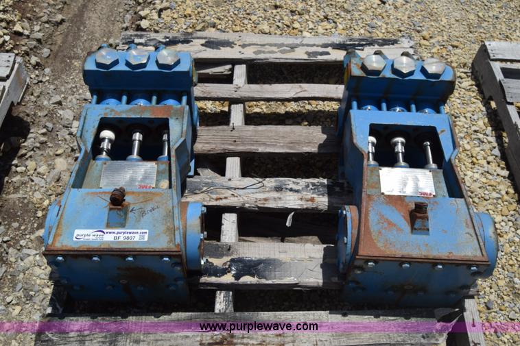 image for item BF9807 (2) FMC bean pumps