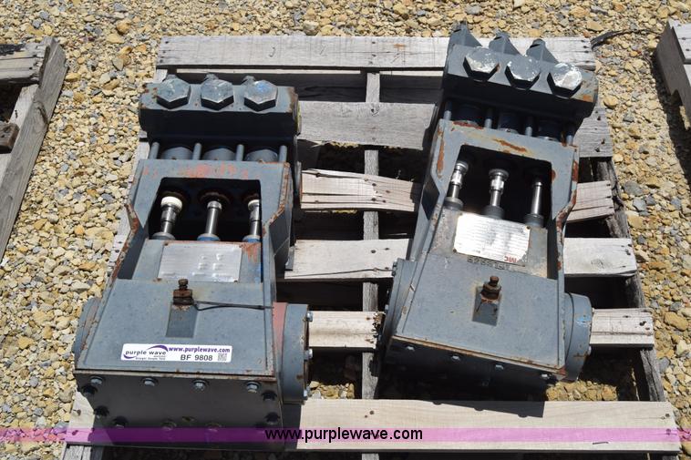 image for item BF9808 (2) FMC bean pumps