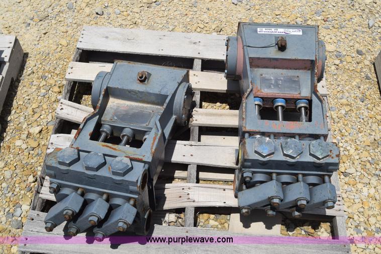 image for item BF9808 (2) FMC bean pumps