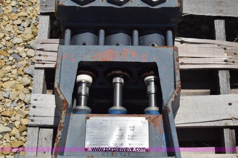 image for item BF9808 (2) FMC bean pumps