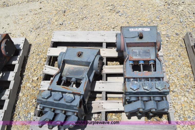 image for item BF9808 (2) FMC bean pumps