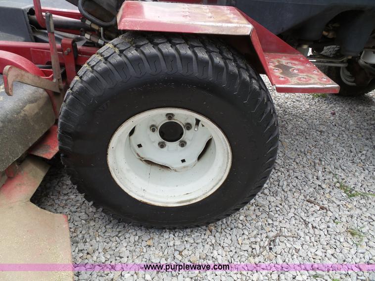 image for item BG9390 2003 Toro Groundsmaster 455D lawn mower