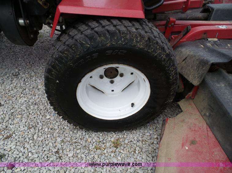 image for item BG9390 2003 Toro Groundsmaster 455D lawn mower