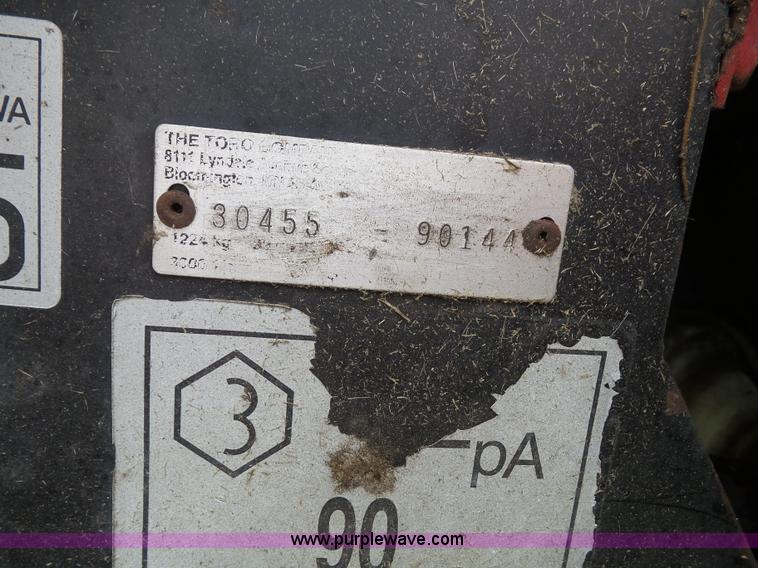 image for item BG9390 2003 Toro Groundsmaster 455D lawn mower