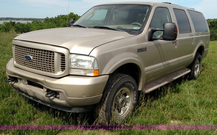 image for item BR9323 2004 Ford Excursion SUV
