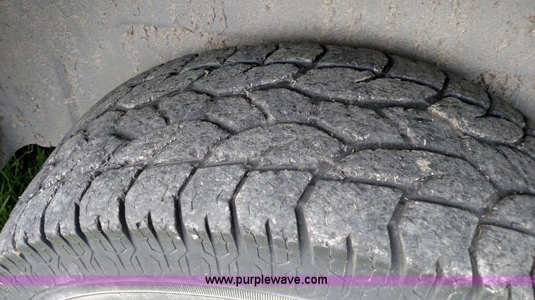 image for item BR9323 2004 Ford Excursion SUV