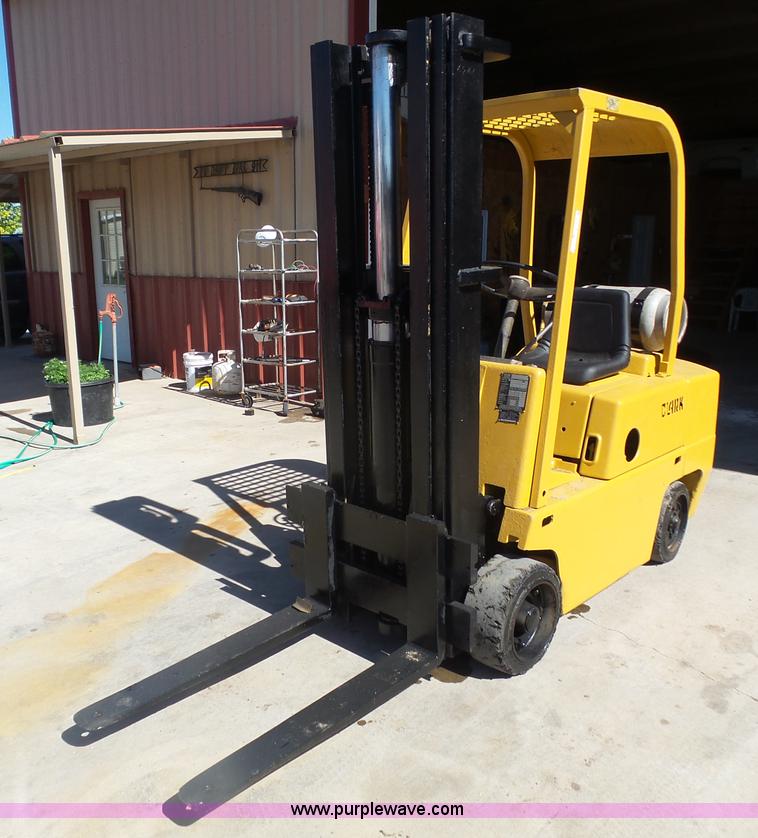 image for item BY9527 Clark C500-45 forklift