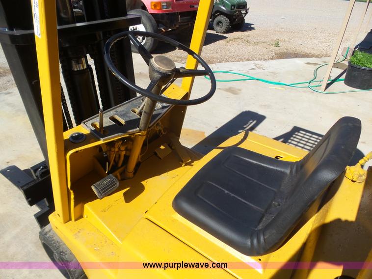 image for item BY9527 Clark C500-45 forklift