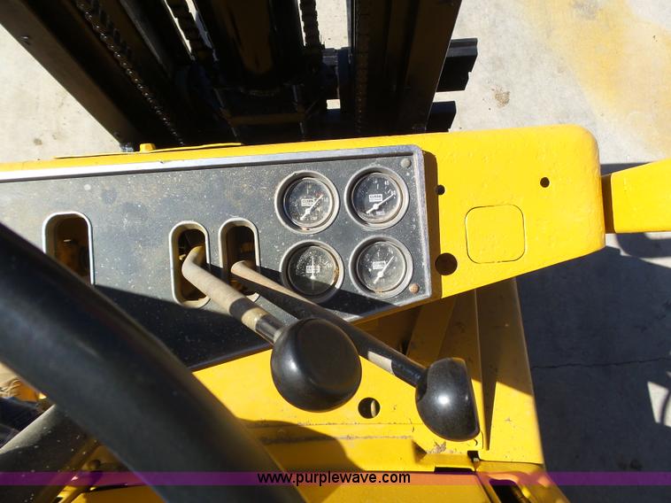 image for item BY9527 Clark C500-45 forklift