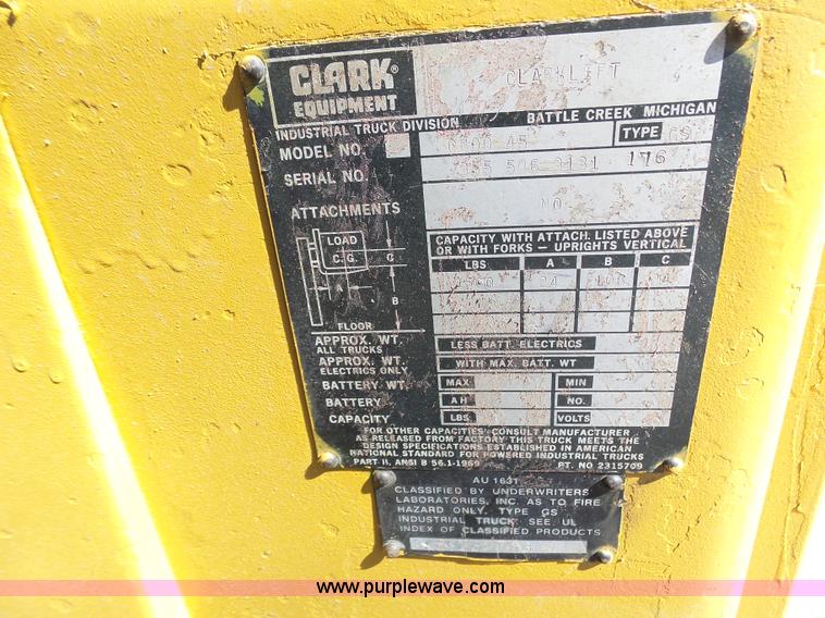image for item BY9527 Clark C500-45 forklift