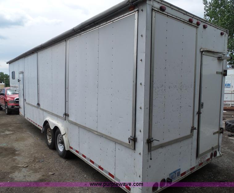 image for item BZ9763 1991 Jensen concession trailer