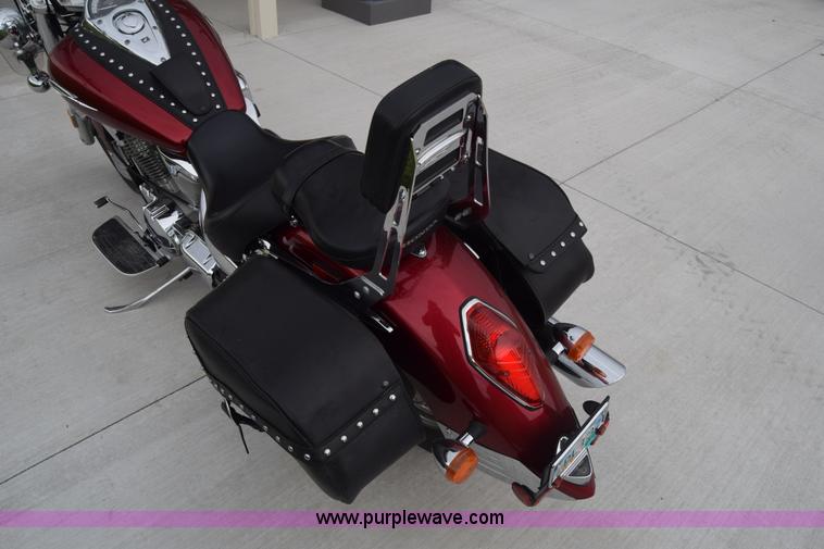 image for item CB9254 2004 Honda VTX1300 motorcycle