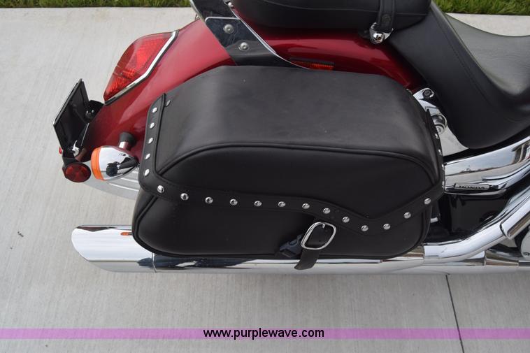 image for item CB9254 2004 Honda VTX1300 motorcycle