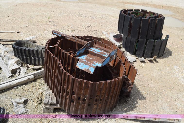 image for item CB9318 Undercarriage parts