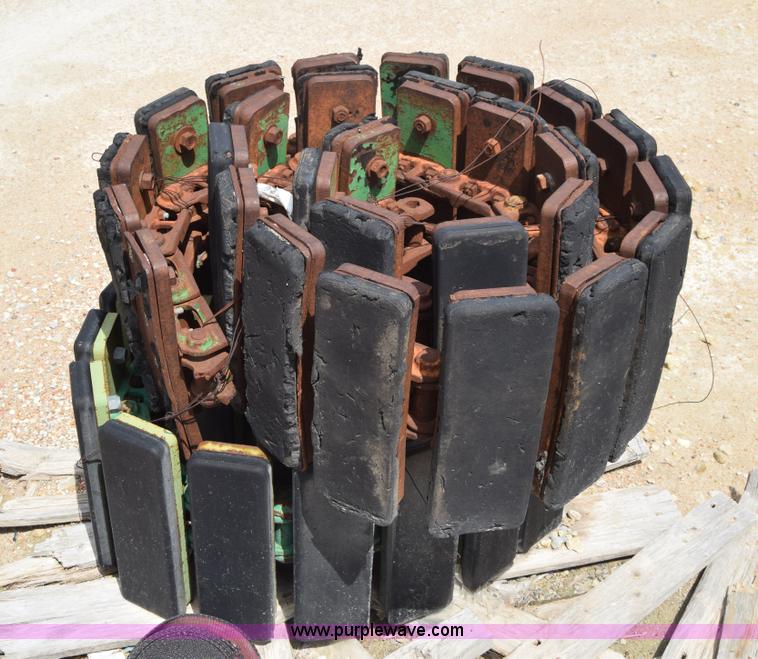 image for item CB9318 Undercarriage parts