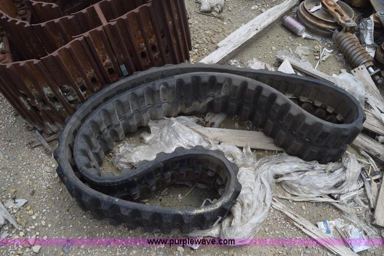 image for item CB9318 Undercarriage parts