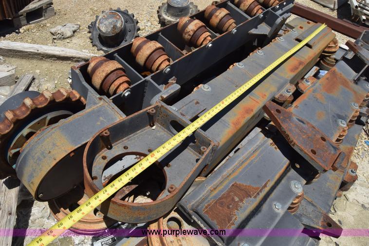 image for item CB9318 Undercarriage parts