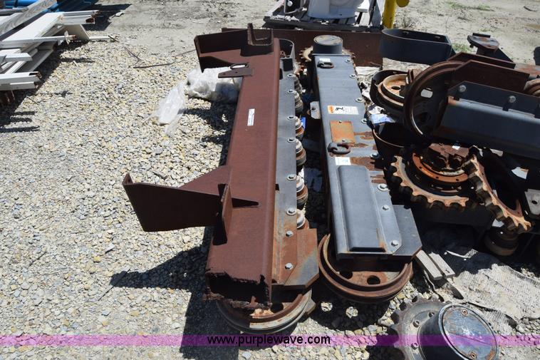 image for item CB9318 Undercarriage parts