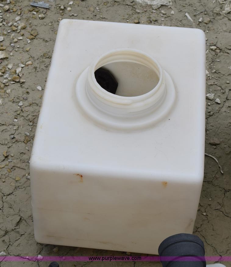 image for item CB9321 (5) poly tanks