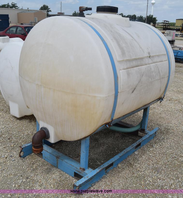 image for item CB9323 Poly tank