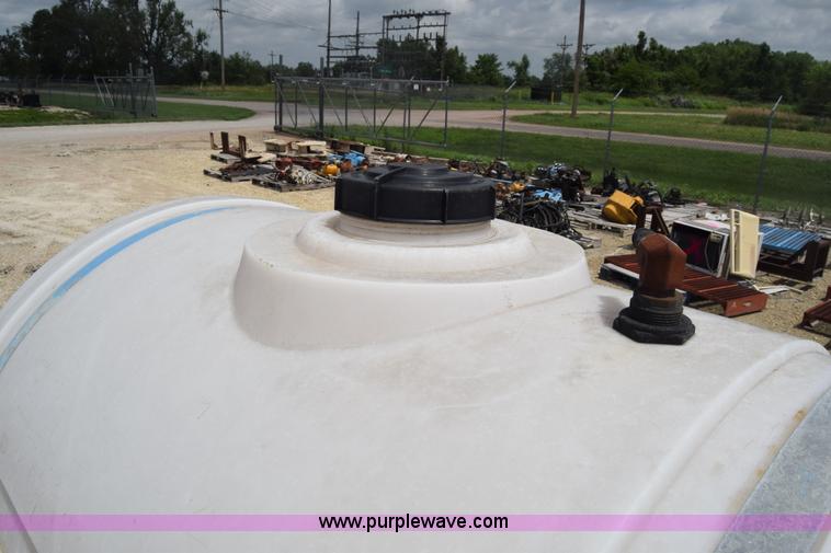 image for item CB9323 Poly tank