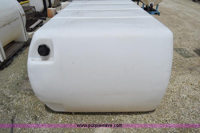image for item CB9325 Poly tank