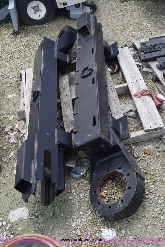 image for item CB9330 Undercarriage parts