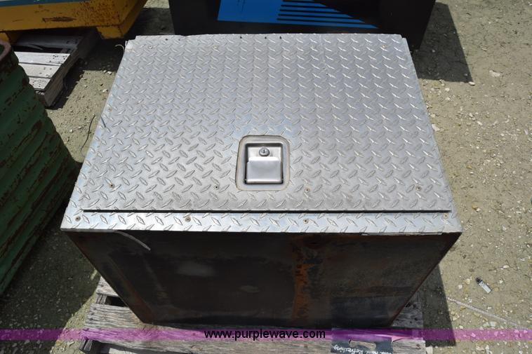 image for item CB9335 Toolboxes