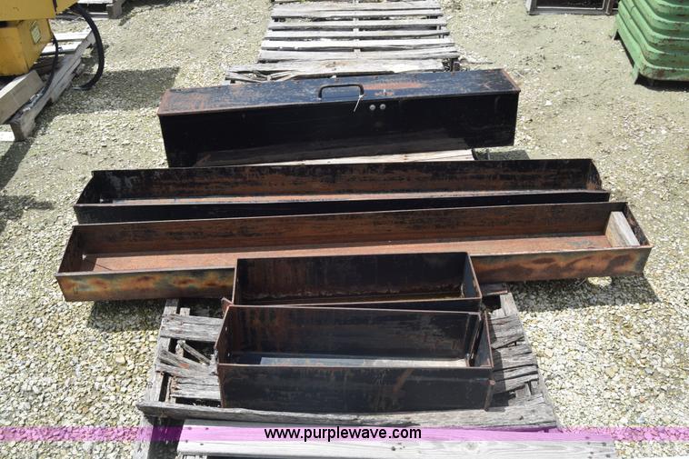 image for item CB9335 Toolboxes