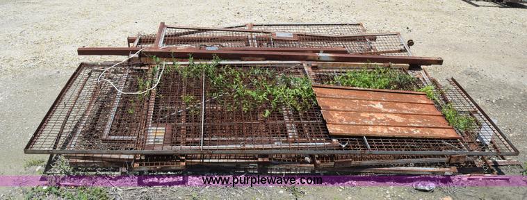 image for item CB9338 Approx. 20 steel cage panels