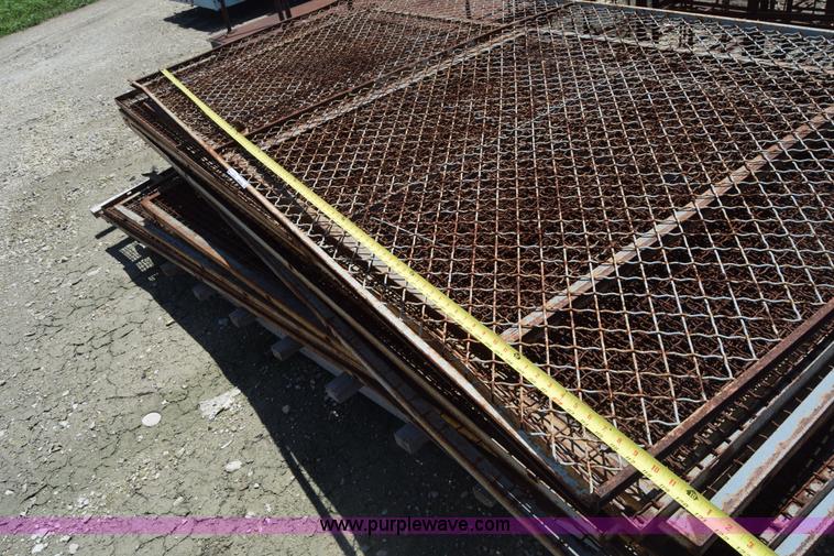 image for item CB9338 Approx. 20 steel cage panels