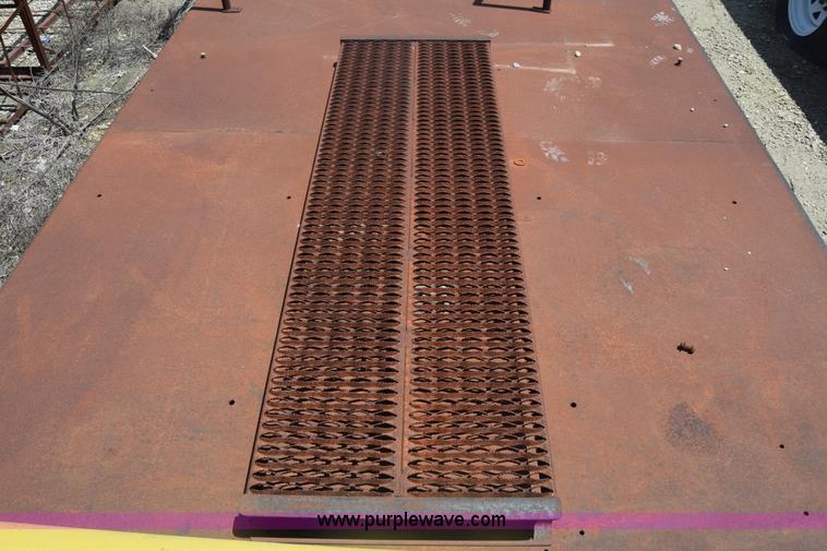 image for item CB9339 Steel flatbed