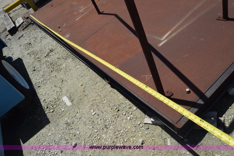 image for item CB9339 Steel flatbed