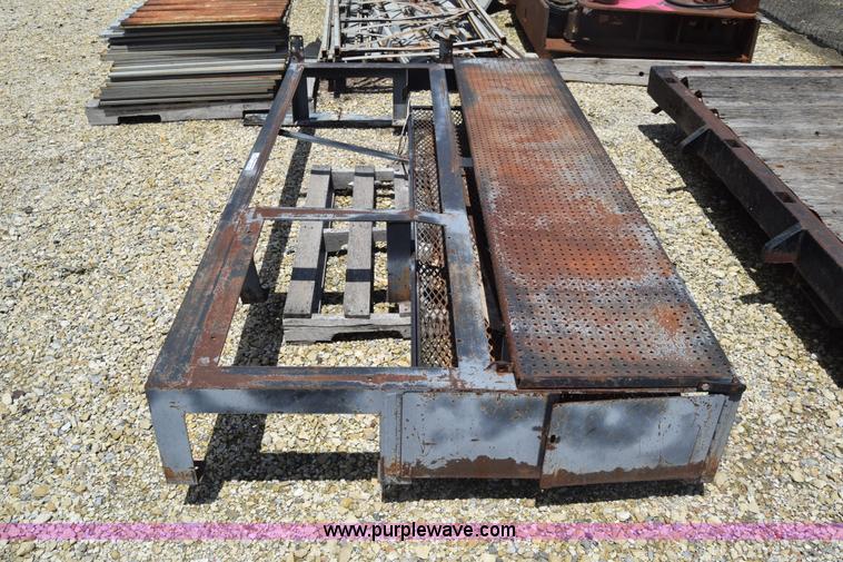 image for item CB9340 Automotive parts and accessories