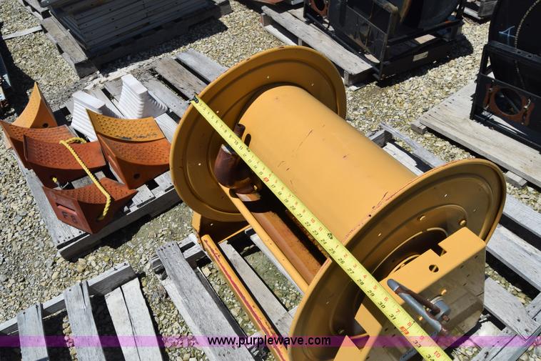 image for item CB9343 (2) hose reels