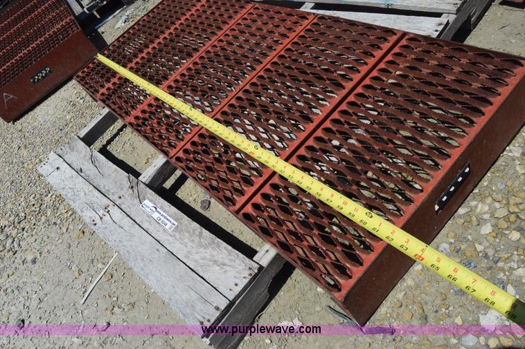 image for item CB9348 (6) steel platforms