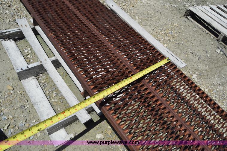 image for item CB9348 (6) steel platforms