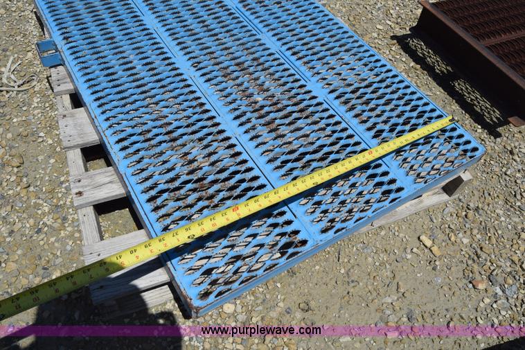 image for item CB9348 (6) steel platforms